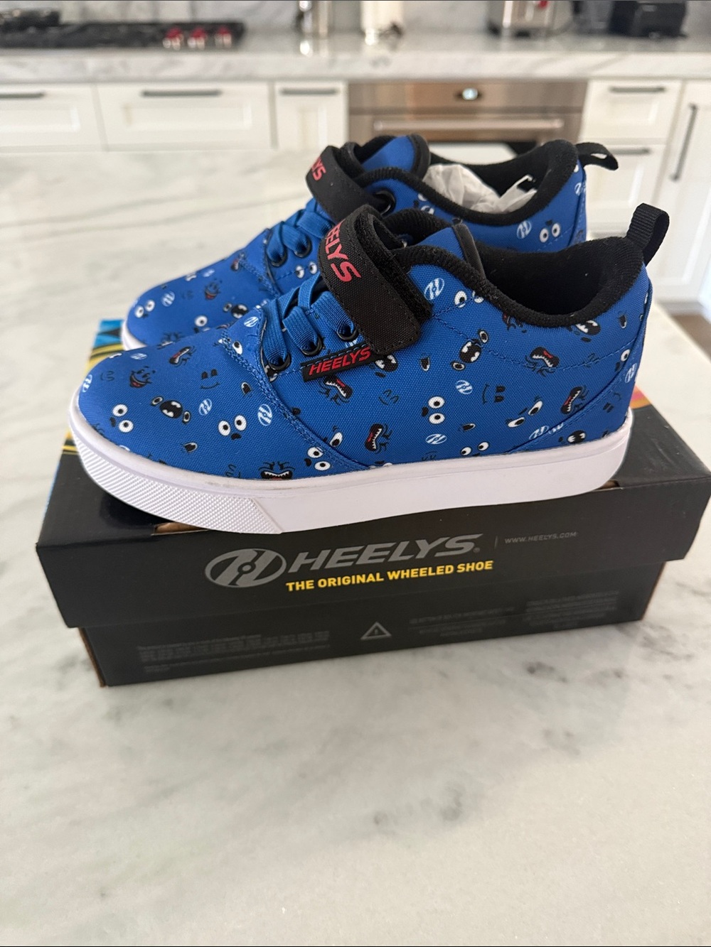 Heelys Blue Patterned Kids Wheeled Sneakers